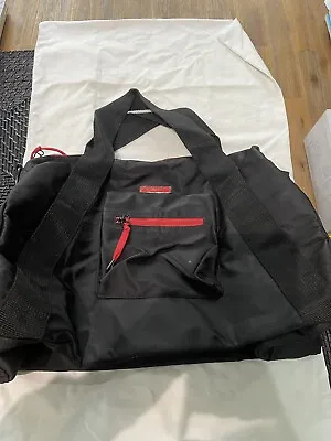 $115 • Buy GIVENCHY PARFUME BLACK NEW SPORTS OVERNIGHT BAG Red Zippers Unwanted Gift Reduce