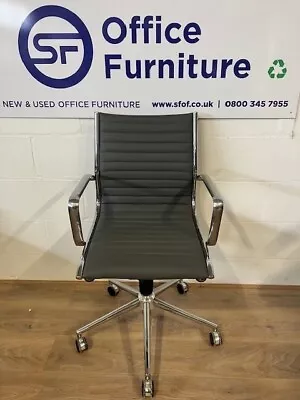 Charles Eames Style Office Chairs • £114