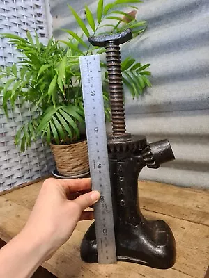 1x Vintage Apac Car Motor Screw Jack Works Tool • $45