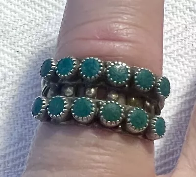 Vintage Sterling Silver Native American Zuni 2 Row Ring Turquoise Size 7 • $42