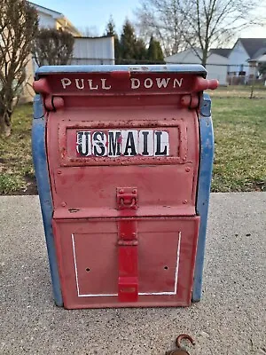 Cast Iron Antique 1928 US MailBox With Key To Unlock 🔓 • $1500