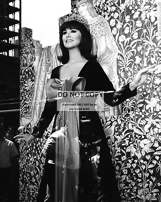 Marlo Thomas In The Tv Series  That Girl  - 8x10 Publicity Photo (bt991) • $8.87