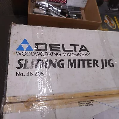 Sliding Miter Jig Table Saw Delta 36-205 • $129.99