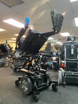 £3195 • Buy PRIDE QUANTUM Q6 EDGE 2.0 I-LEVEL 6MPH RISE / TILT ELECTRIC MOBILITY POWERCHAIR