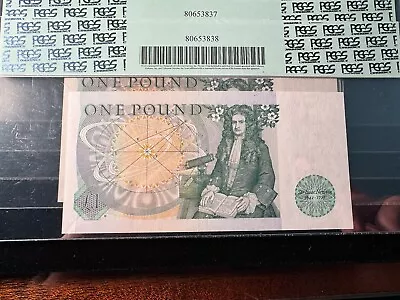 Great Britain Bank Of England 1 Pound 5 Sequential Serial Number Notes. • $150