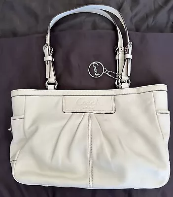 Coach Ivory Leather Pleated Handbag Purse Tote Silver Hardware W/Dust Bag • $59