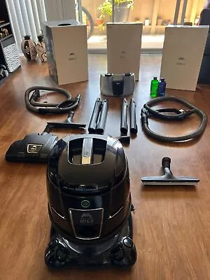 ✅hyla Est Vacuum ✅newest Model+✅new Nimbus Shampooer ✅ultra Deluxe Bonus Package • $1369