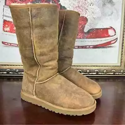 UGG Australia Classic Tall Bomber Shearling Boot Women's Size 9 Leather Brown • $50
