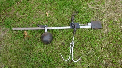 £55 • Buy BUTCHERS STEELYARD 300LB MEAT HOOK HANGING WEIGHT SCALE VINTAGE Atlas Or Avery?