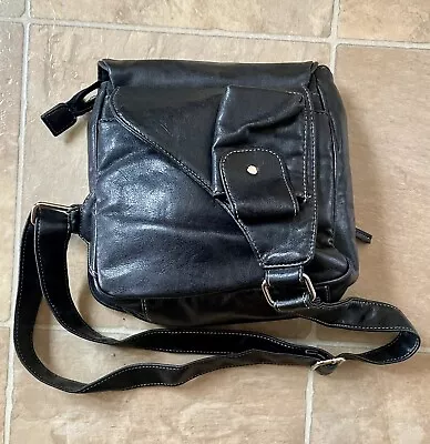 Vintage Alfred Dunner Black Faux Leather Vinyl Crossbody Organizer Shoulder Bag • $7.99