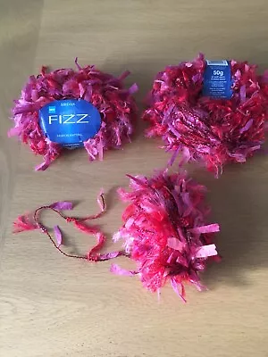 £5.50 • Buy SIRDAR FiZZ  Knitting Wool Yarn, Fancy Eyelash Trim Shade 0792 MATADOR
