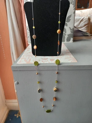 £4.25 • Buy M&S Long Silver Tone Necklace Green, Gold, Brown Beads 41 Inches