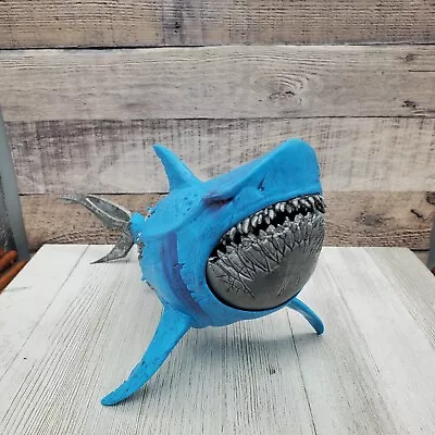 MCFARLANE RAW10 FREN-Z Great White Shark JAWS KO Mechanical • $22.99