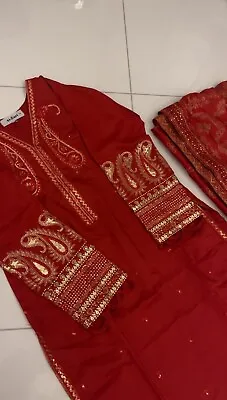 Pakistani Designer Lawn Suits Stitched • £22