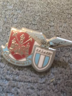 £3 • Buy West Ham / Lazio Twin Badge