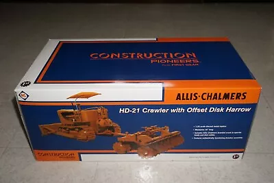 FIRST GEAR Allis Chalmers HD-21 Crawler With Offset Disk Harrow 1/25 #40-0125 • $165