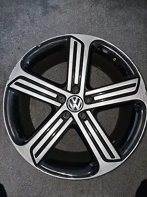 Genuine Cadiz Alloy 19 Inch VW Golf/Scirocco • £80