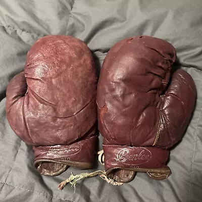 Vintage 1950’s Benlee Boxing Gloves Model 810 • $12