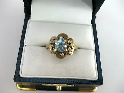 VINTAGE 14K YELLOW GOLD RING With NATURAL BLUE ZIRCON & DIAMONDSITALY • $400