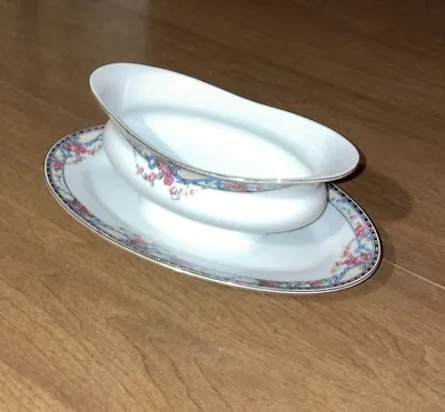 Vintage  VICTORIA Czechoslovakia Floral/Gold China 9-1/2  X 6-1/2” Gravy Boat • $24.99