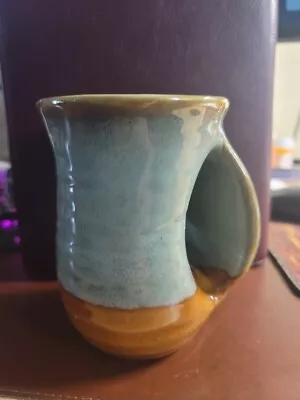 Neher Clay In Motion Hand Warmer Coffee Tea Right Hand Ceramic Mug 2021  5 1/8  • $15