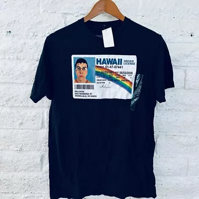 SUPERBAD McLovin Hawaii Tshirt NWT  M • $13