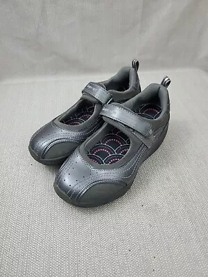 Skechers Shape Ups Mary Jane Sneakers Womens Size 6.5 Gray Leather Suede Fitness • $19.99
