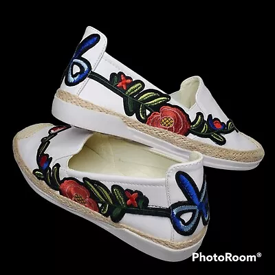 Womens 10M Espadrille Flats Loafers Slip On Shoes Cap Toe Vibrant Floral Trellis • $42.95