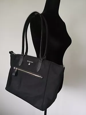 MICHAEL KORS  Kelsey   Nylon Zip-Top Tote Shoulder Bag Black • $39.95