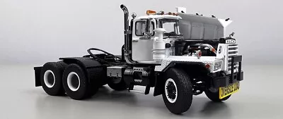 HHR129D-2 - 1:50 Scale Mack RD800 Tandem Axle Tractor - White Over Black • $249