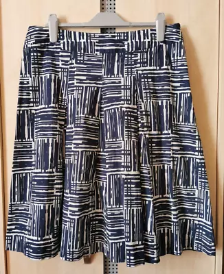 Phase Eight Size 16 Blue / White Zip Side Lined Knee Length A-Line Skirt • £16.99