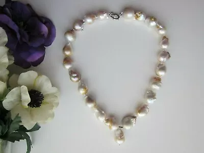 £170 • Buy White South Sea Reborn Keshi Baroque Pearl Necklace With Keshi Pearl Pendant.