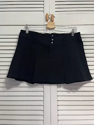 H&M Black Mini Skirt - Size Medium • £0.99