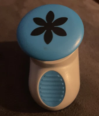 £6.95 • Buy XCUT - Brand New Metal Cutter Flower Shape Punch -  Free P&P