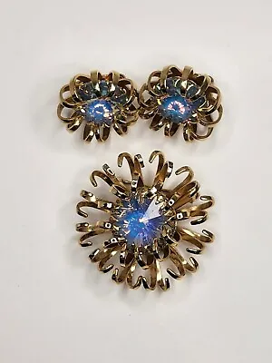 Vintage Sarah Coventry Signed Chrysanthemum Brooch & Earring Set Blue Iridescent • $75