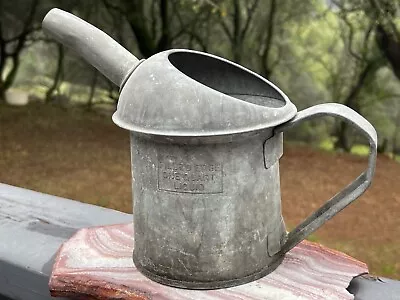 Vintage Galvanized Metal One Quart Liquid Oil Can With Fixed/Stationary Spout • $8.96