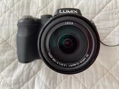 Lumix Panasonic Camera Model DMC FZ200  • £65
