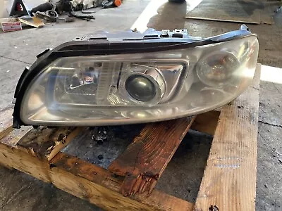 07-09 Volvo S60 V70 XC70 Left Driver Headlight Xenon HID Adaptive 31217049 • $286