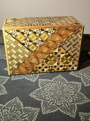 Japanese Puzzle Box Hakone Yosegi Marquetry Wooden Secret Magic Trick Box • £38.55