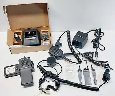 VTG Motorola HT1000 VHF Portable Radio 16 CH H01KDC9AA3AN Base Mic PTT VOX  VGUC • $214.97