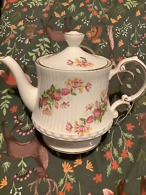 Rosina China Queens Woman And Home China Teapot No Chips Or Breaks • £19.99