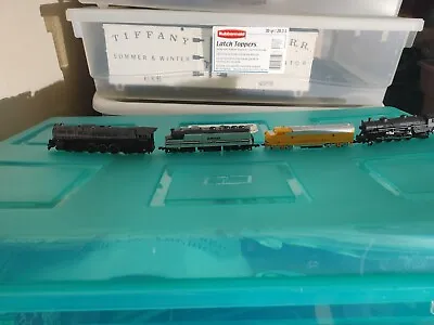 N Scale Life-Like 7641 AMTK Amtrak EMD F40 Diesel Union Paciffic Dummy And More • $45