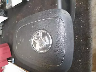 Holden Commodore Right Airbag Steering Wheel Vf 05/13-12/17 13 14 15 16 17 • $297