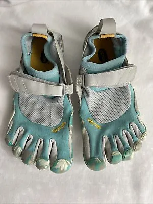 Vibram Fivefingers Teal Gray W149C Barefoot Running Shoes Womens 6.5-7 US 36 EU • $21