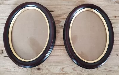 Vintage Pair Wood Oval Picture Frames Gold Interior Trim Glass EUC 7x9  • $29.99