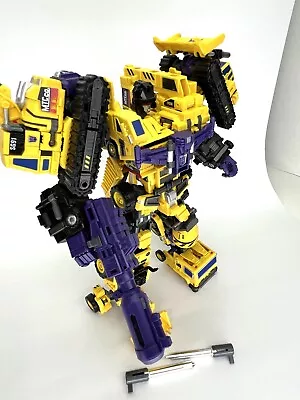 MAKETOYS YELLOW GIANT G2  MTC COMBINER With EXTRAS • $258.50