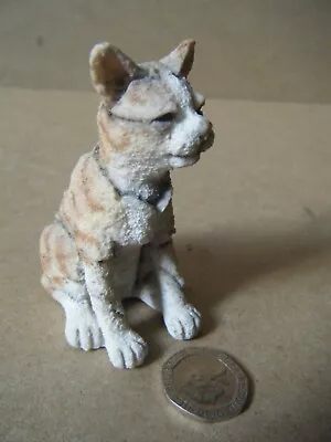 Country Artists A Breed Apart Miniature  SITTING CAT  Figurine. Unboxed. • £12.99