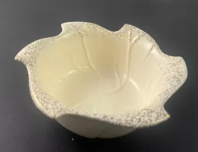 Vintage Ceramic Cabbage Leaf Bowls Cream & Gray California Pottery 275B 5 1/2  • $9.99