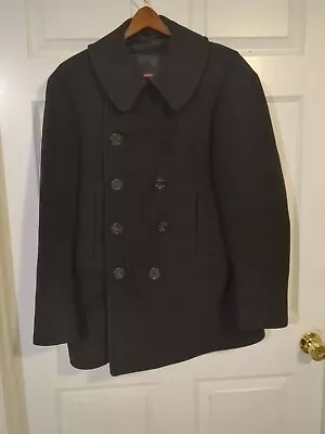 VTG WW2 US Navy Clothing Factory Wool Pea Coat M • $39