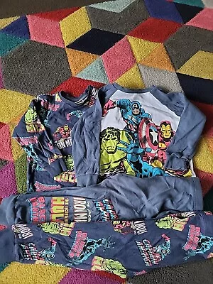 2 X Marvel Pyjamas Age 5 Yrs • £2.50